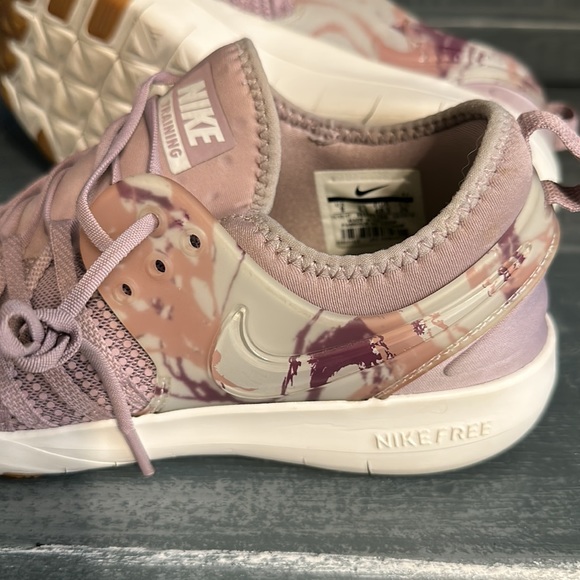 Nike Free Training Shoes - Picture 8 of 8